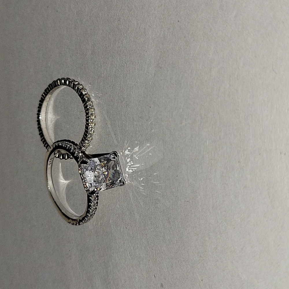 Bridal Engagement  And Bridal Ring Set